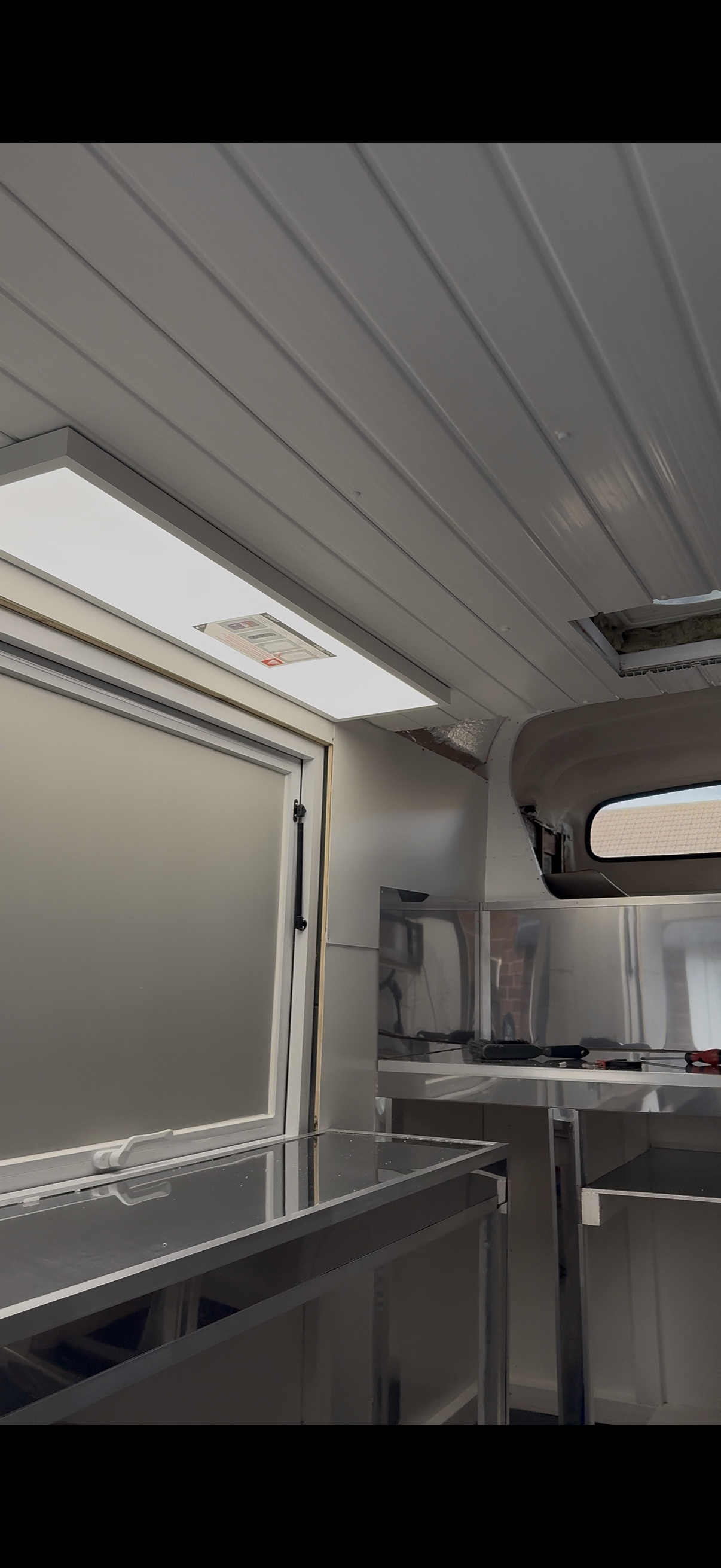 Roof lining and lighting inside Betty